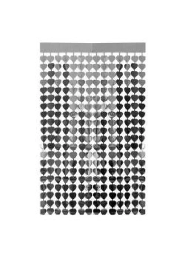 Gümüş Kalpli Fon Perdesi