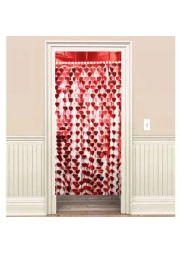 Kırmızı Kalpli Fon Perdesi